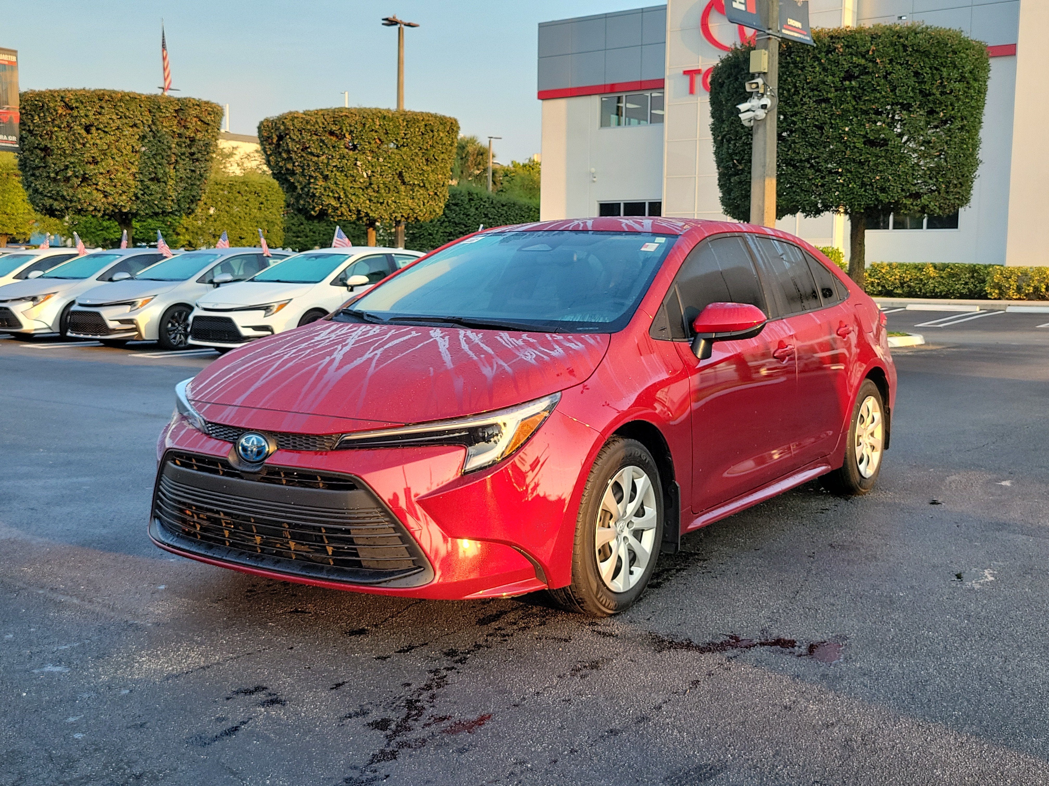 2025 Toyota Corolla Hybrid LE