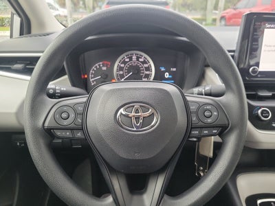 2022 Toyota Corolla LE