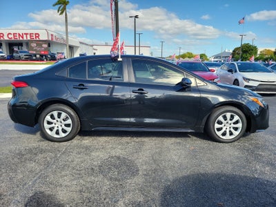 2022 Toyota Corolla LE