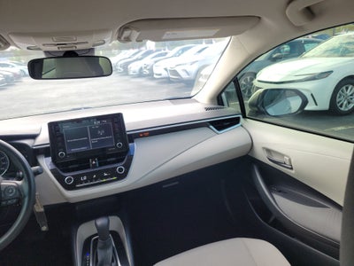 2022 Toyota Corolla LE