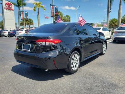 2022 Toyota Corolla LE