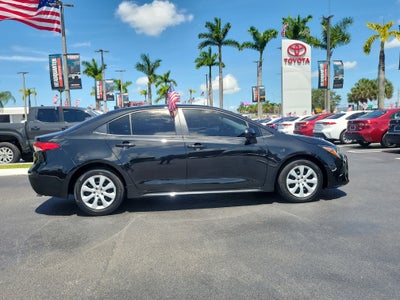 2022 Toyota Corolla LE