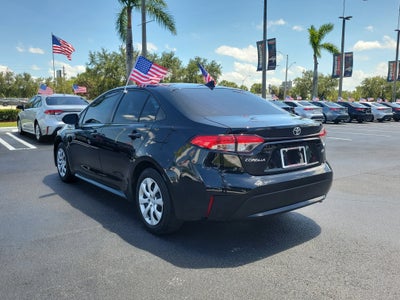 2022 Toyota Corolla LE