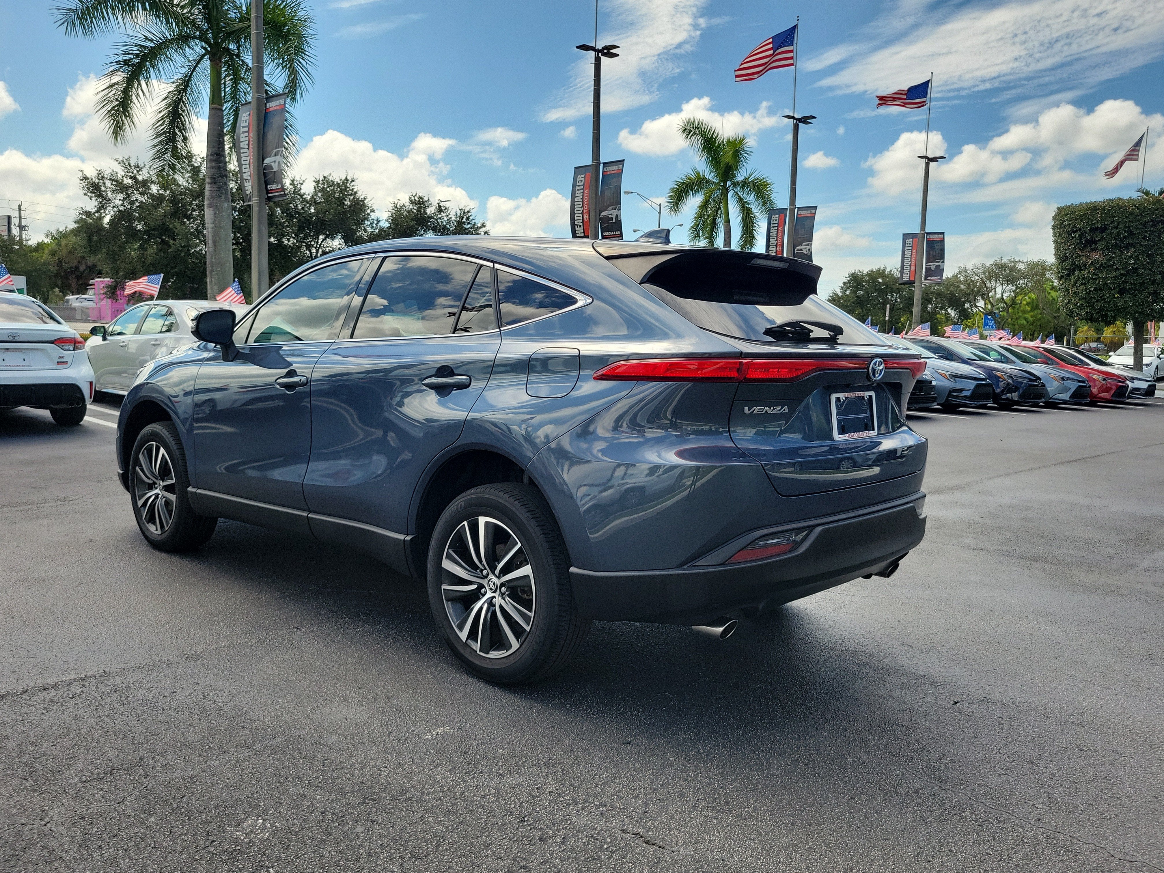 2023 Toyota Venza XLE