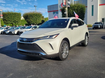 2023 Toyota Venza XLE