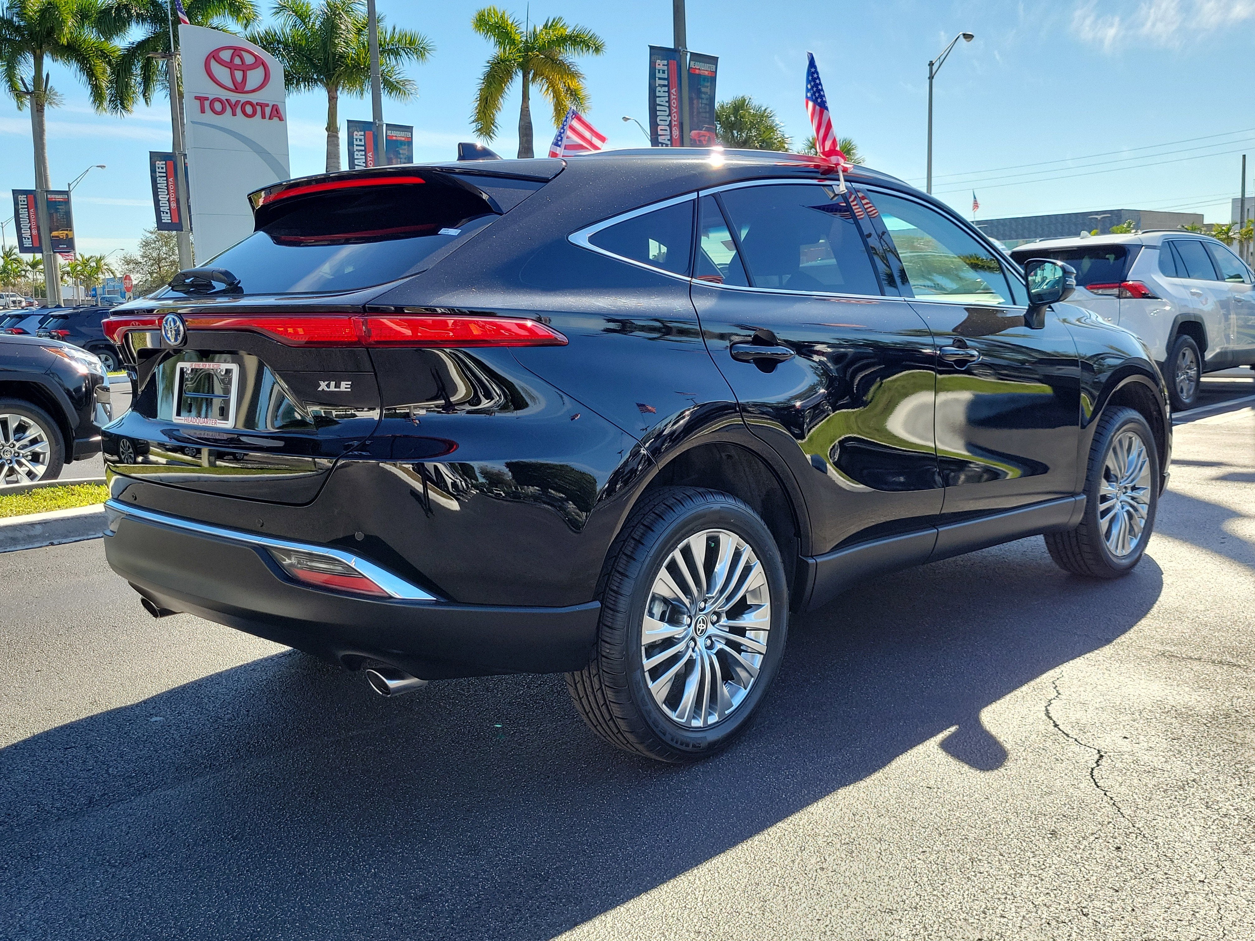 2024 Toyota Venza LE