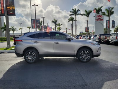 2022 Toyota Venza LE