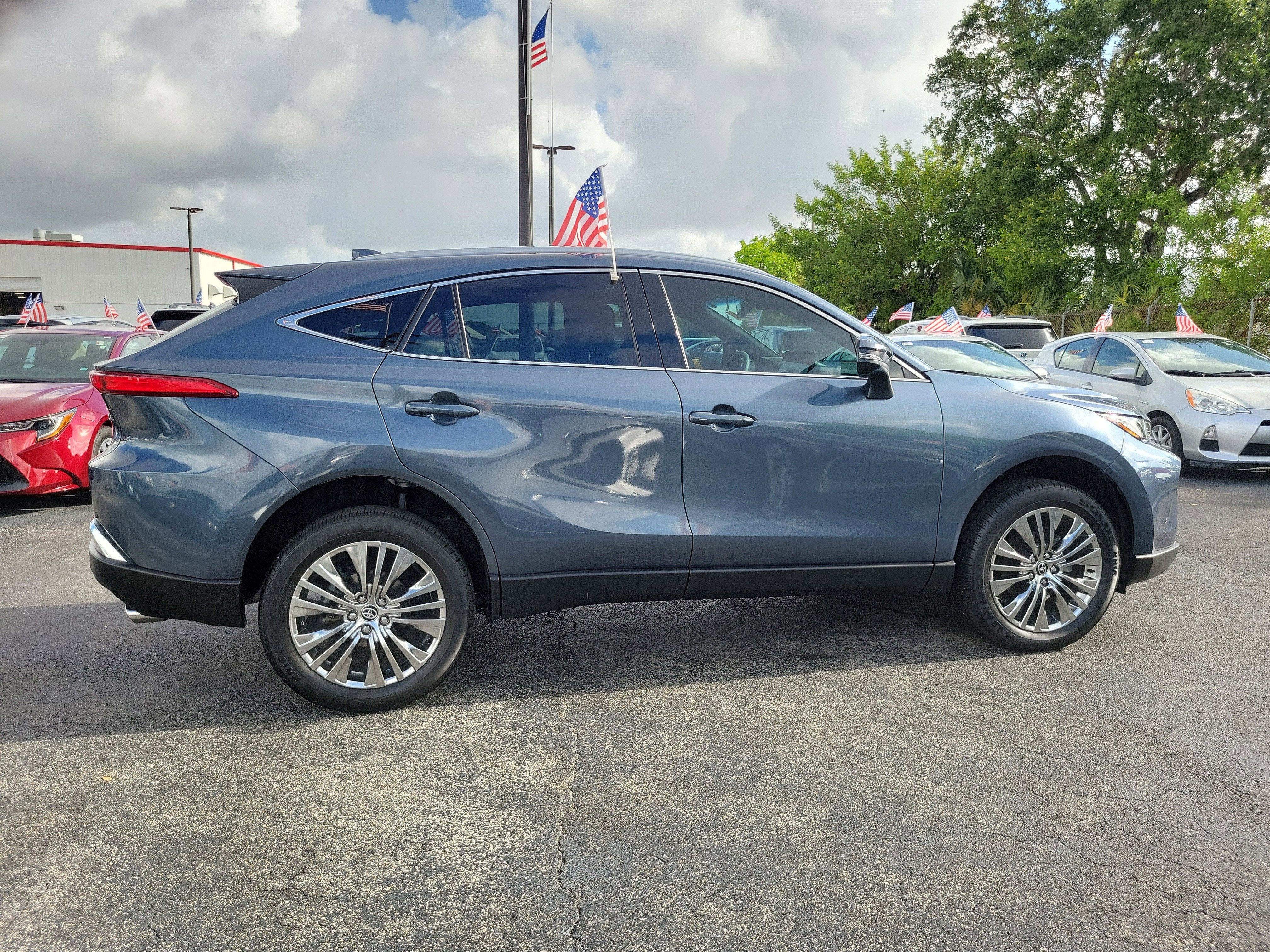2024 Toyota Venza XLE
