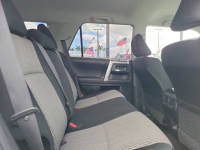 2022 Toyota 4Runner SR5
