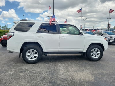 2022 Toyota 4Runner SR5