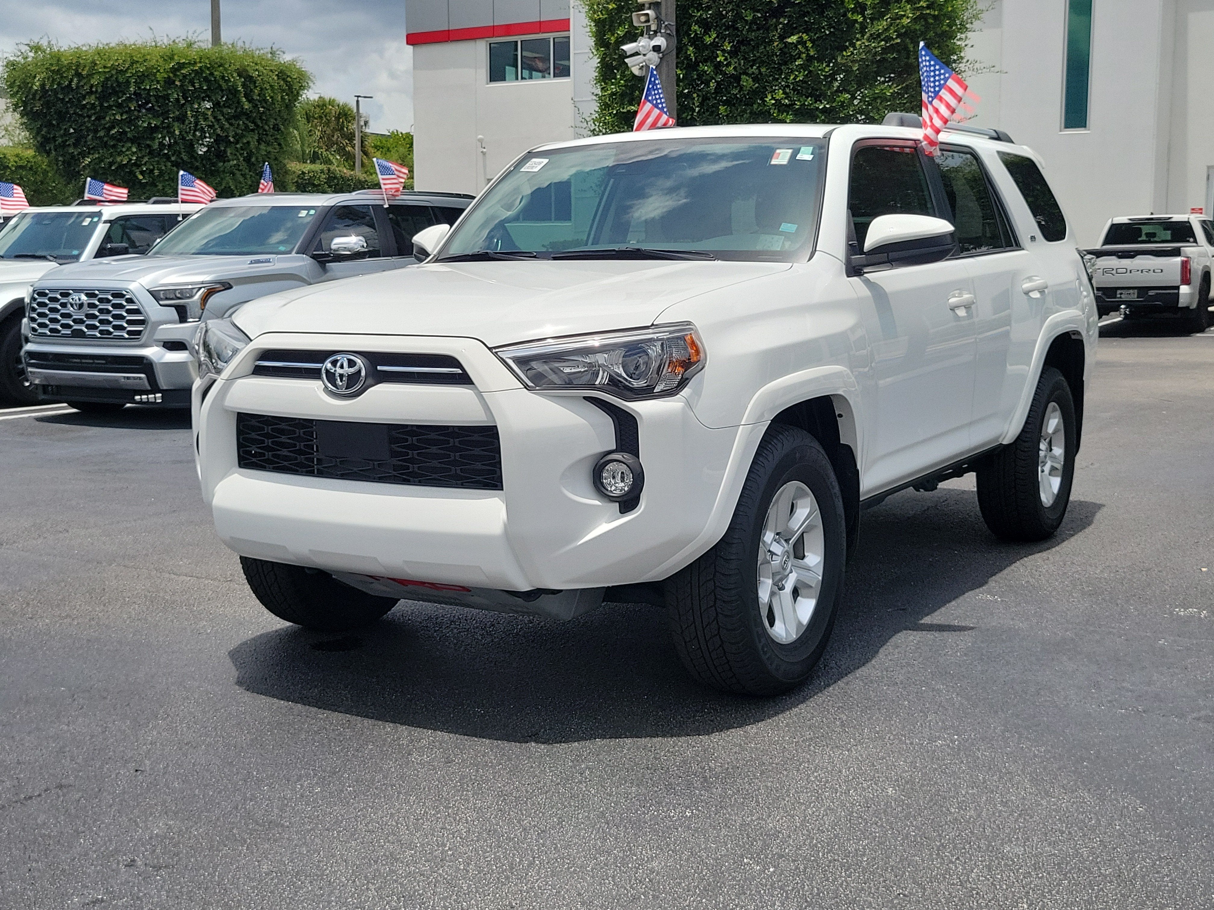 2024 Toyota 4Runner SR5