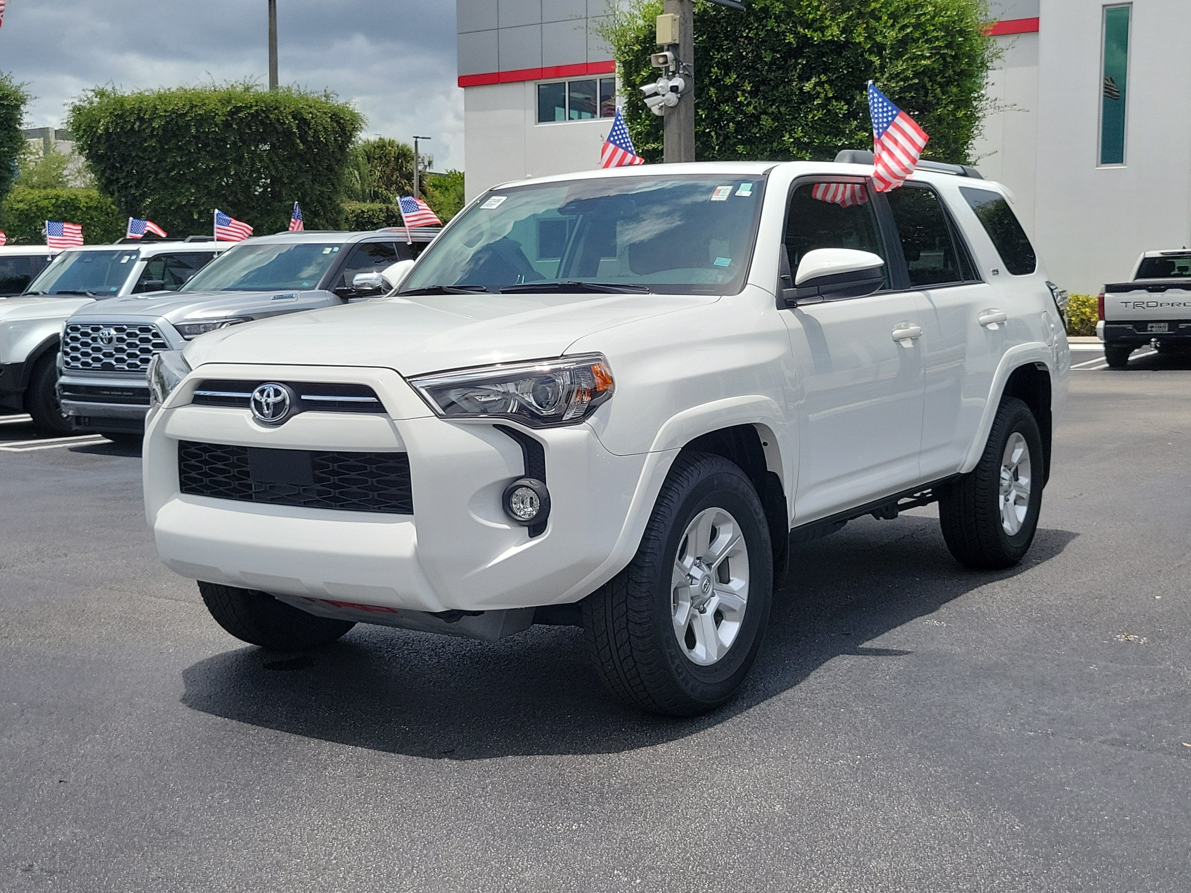 2024 Toyota 4Runner SR5