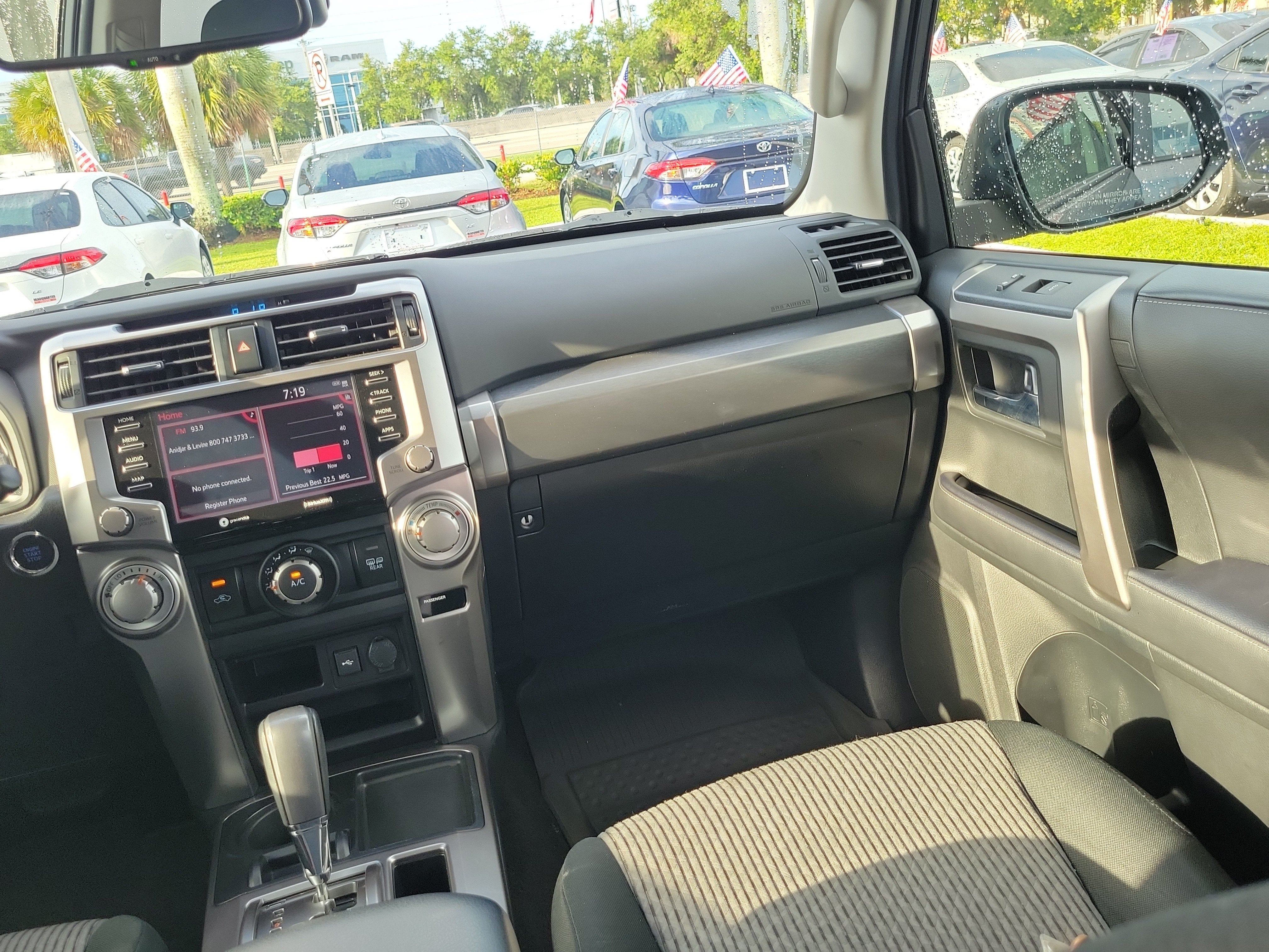 2023 Toyota 4Runner SR5