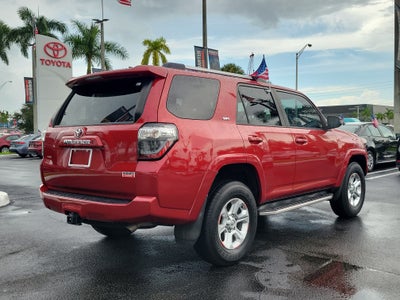 2022 Toyota 4Runner SR5