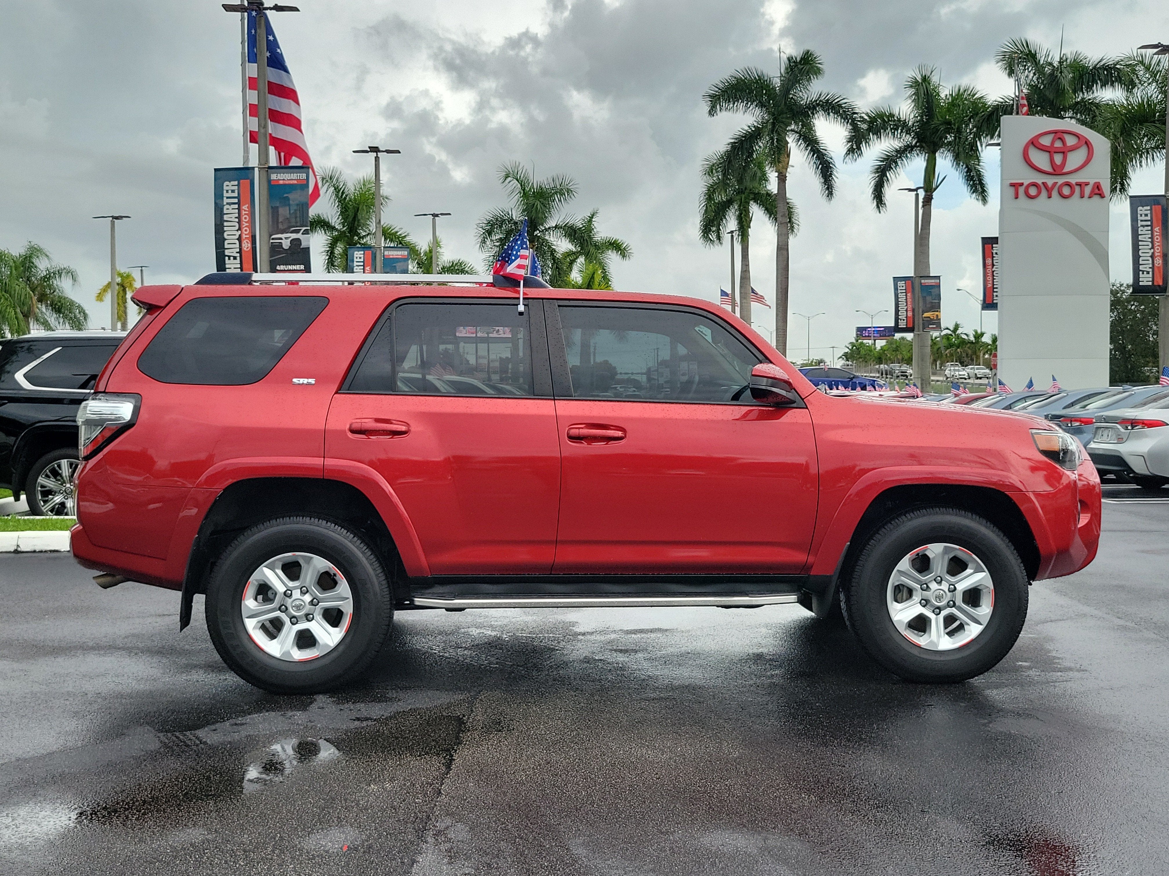 2022 Toyota 4Runner SR5