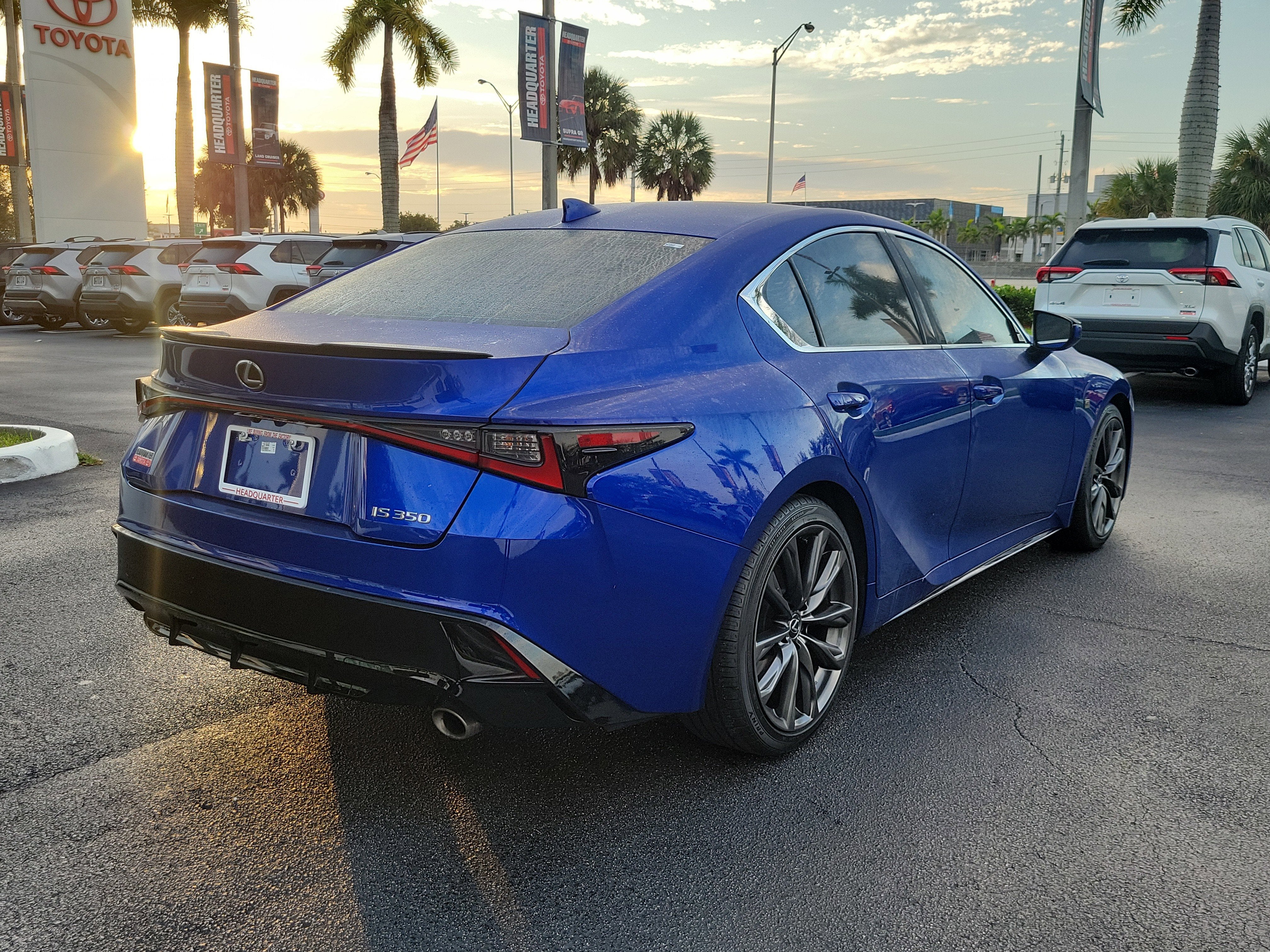 2024 Lexus IS IS 350 F SPORT Design