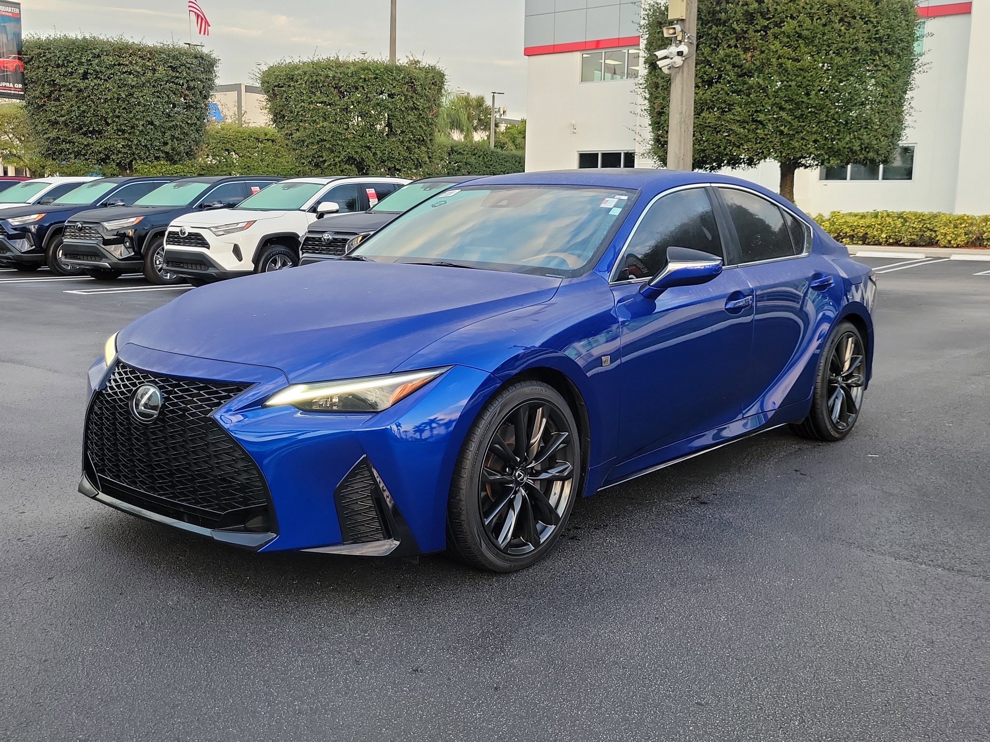 2024 Lexus IS IS 350 F SPORT Design