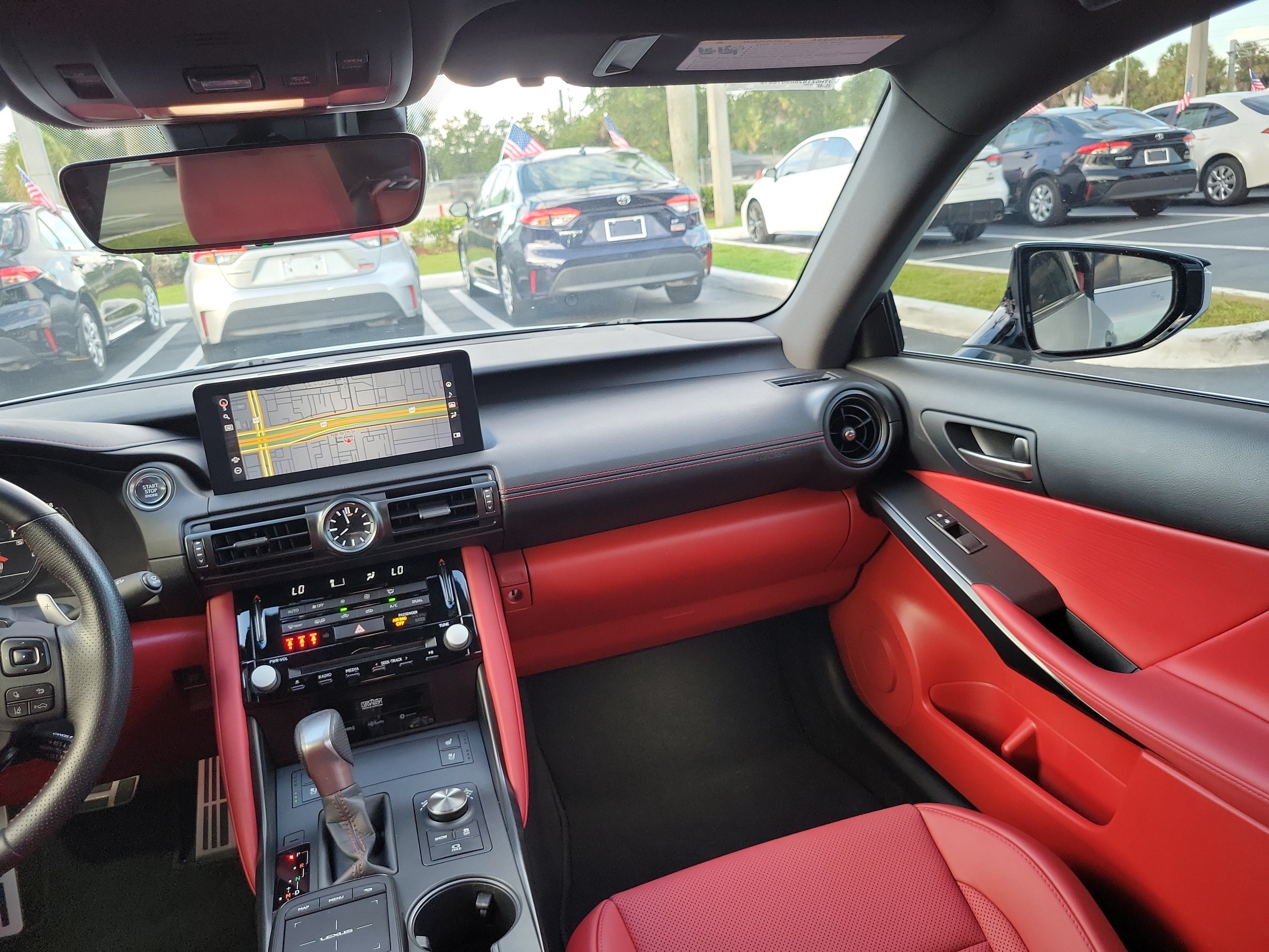 2024 Lexus IS IS 350 F SPORT Design