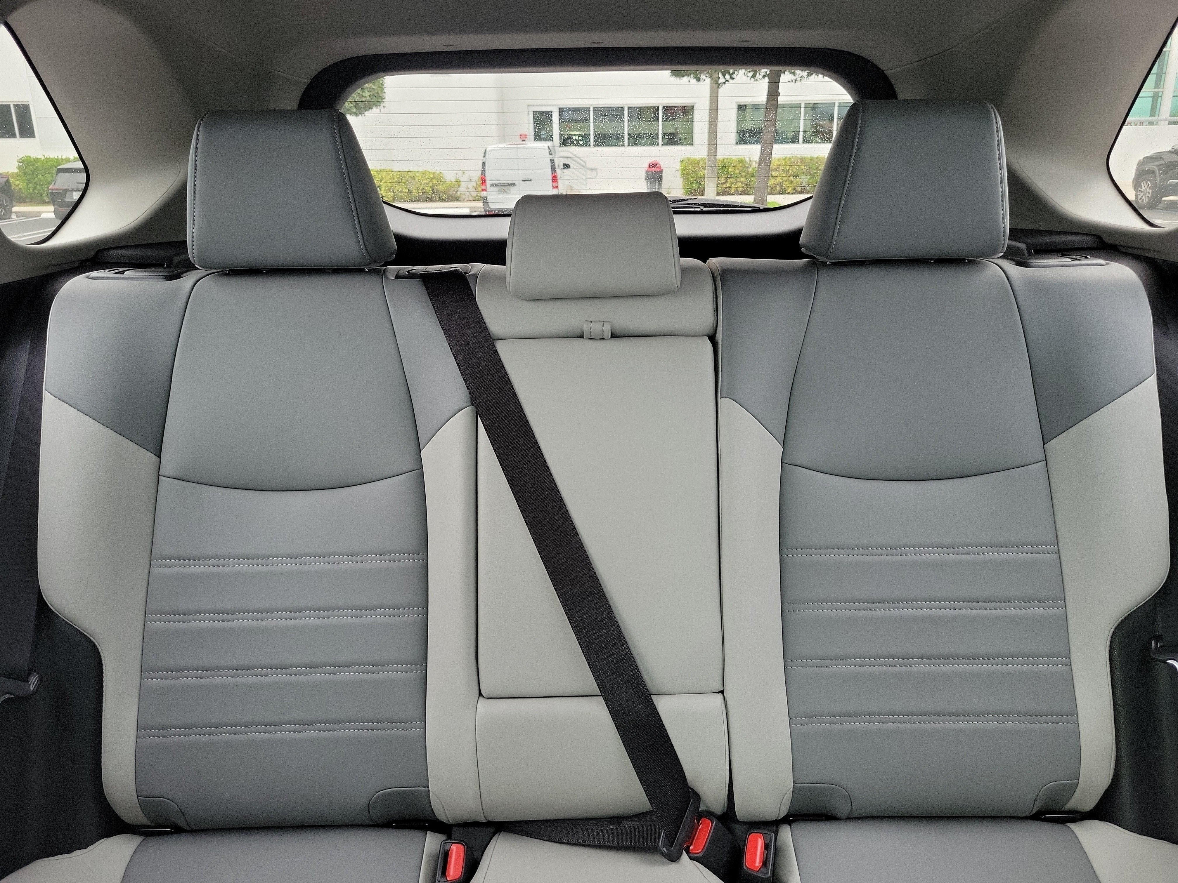 2025 Toyota RAV4 Hybrid XLE Premium