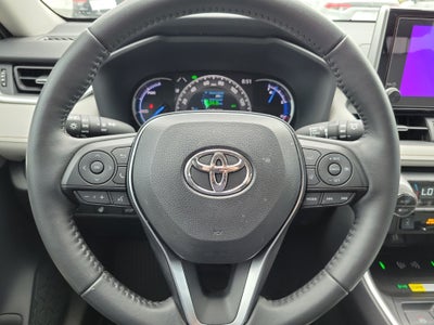 2025 Toyota RAV4 Hybrid XLE Premium