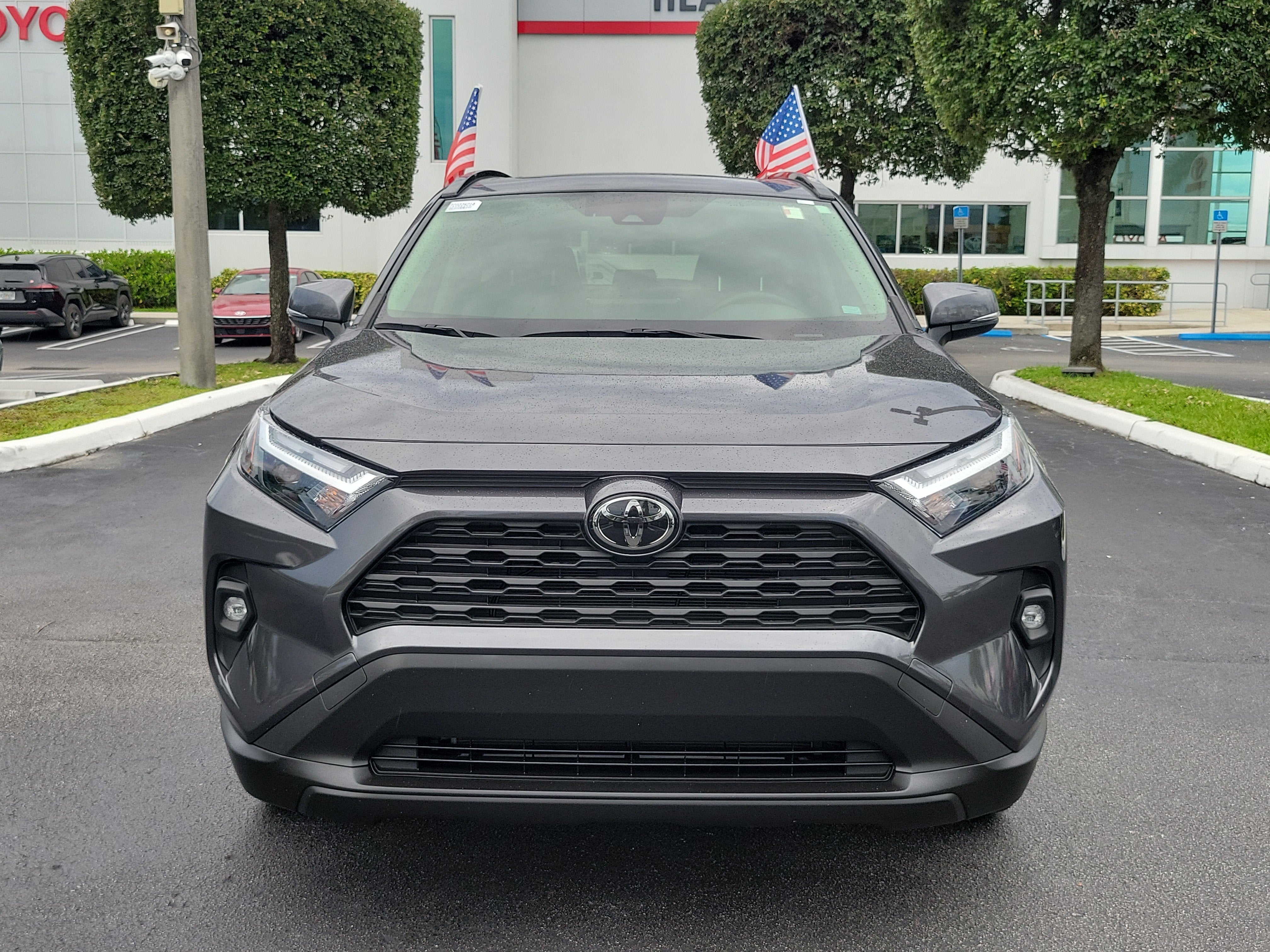 2025 Toyota RAV4 Hybrid XLE Premium