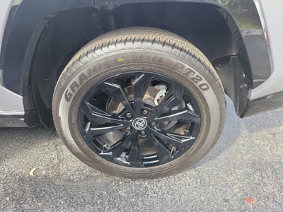 2025 Toyota RAV4 Hybrid XSE