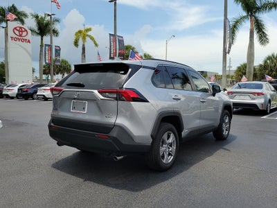 2025 Toyota RAV4 Hybrid LE