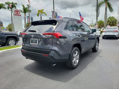 2025 Toyota RAV4 Hybrid LE