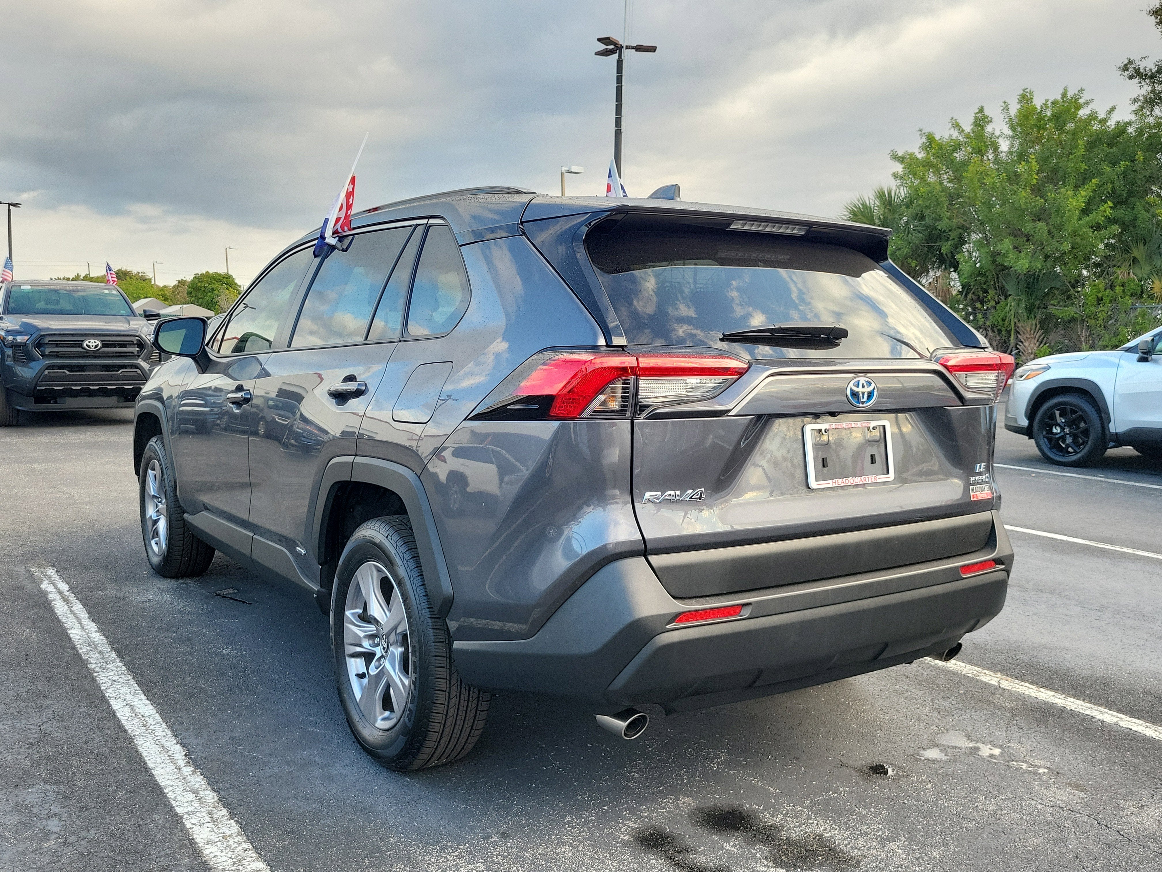 2024 Toyota RAV4 Hybrid LE
