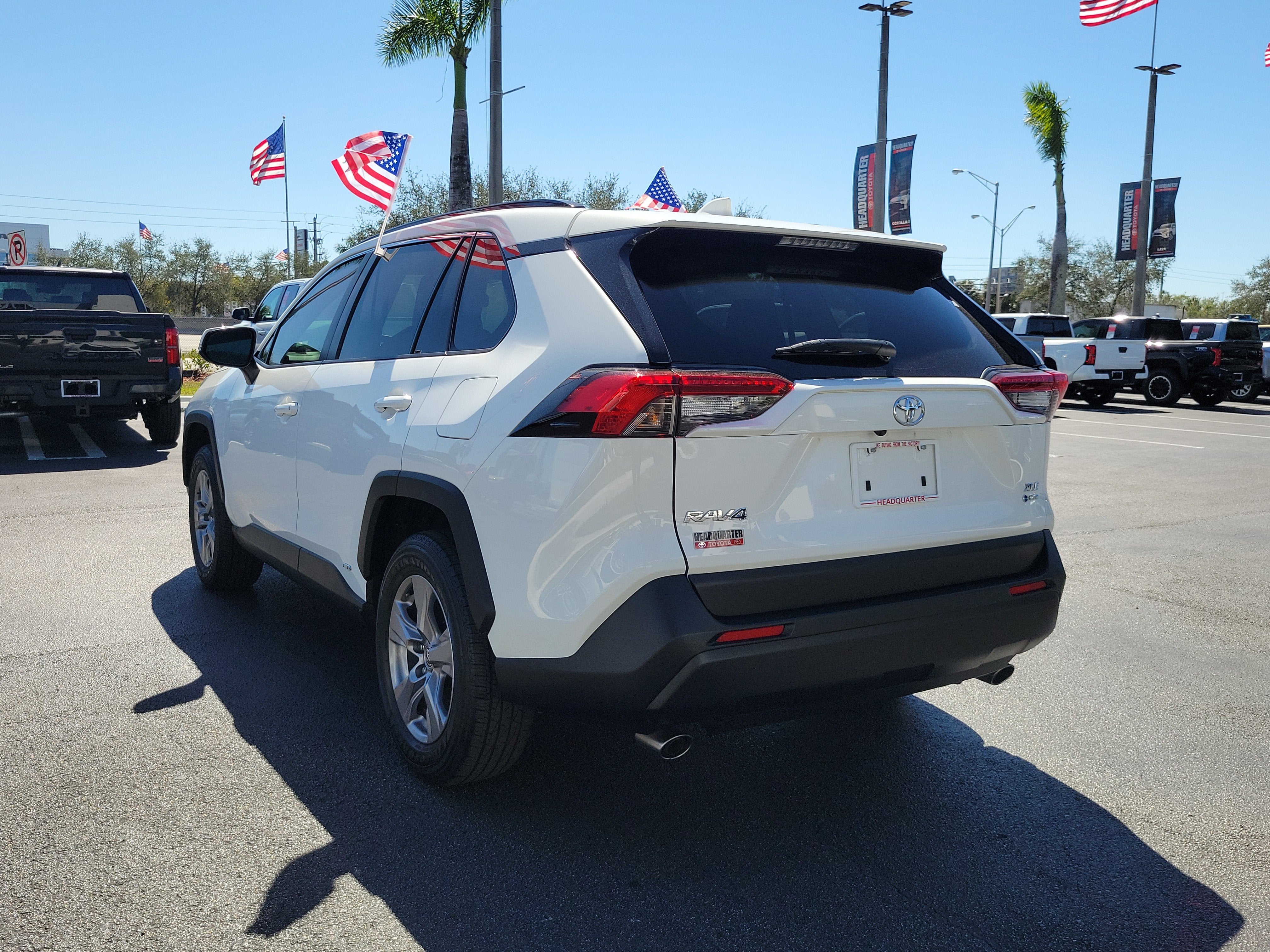 2025 Toyota RAV4 Hybrid XLE