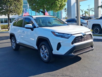2025 Toyota RAV4 Hybrid XLE