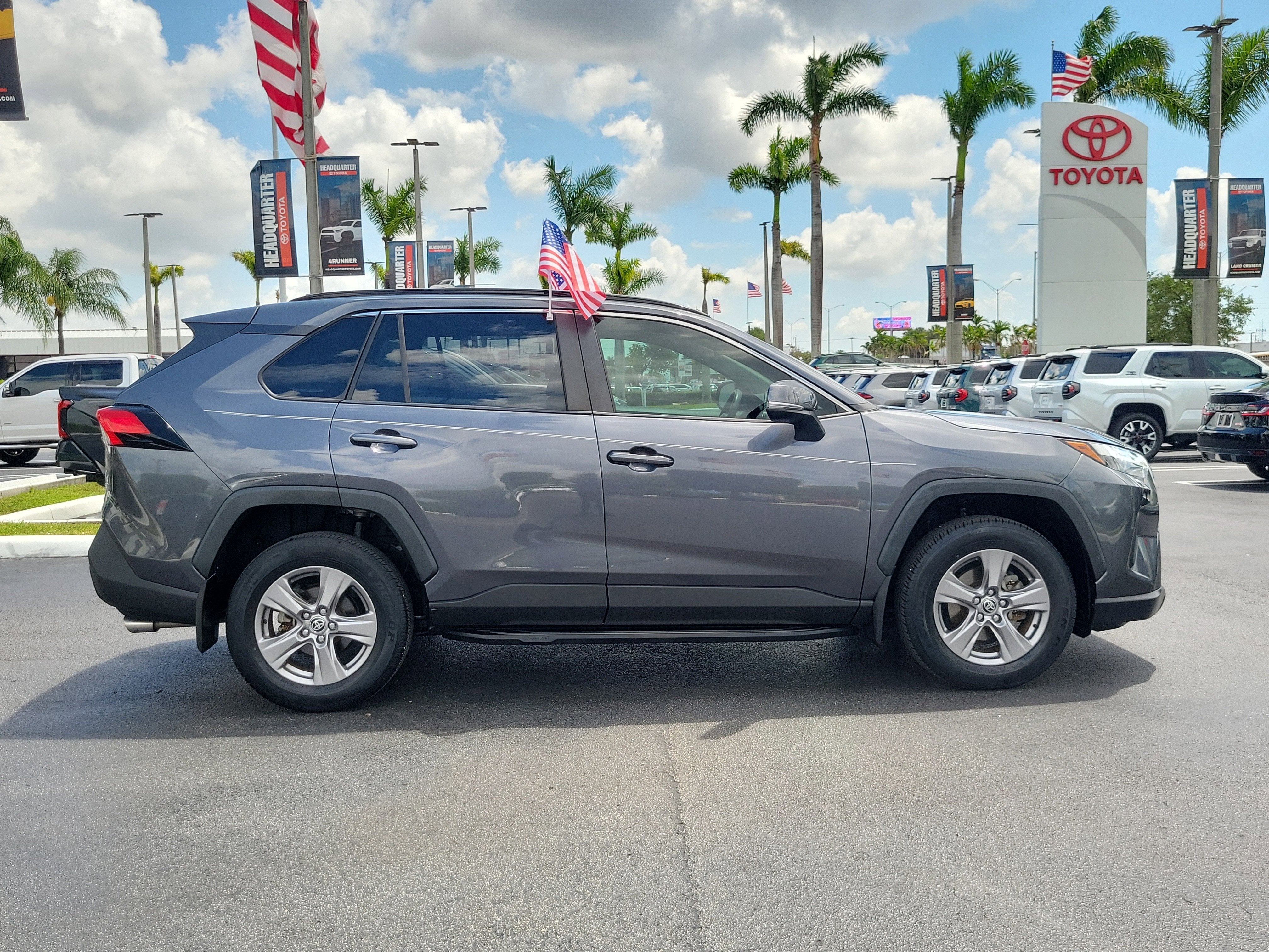 2023 Toyota RAV4 XLE