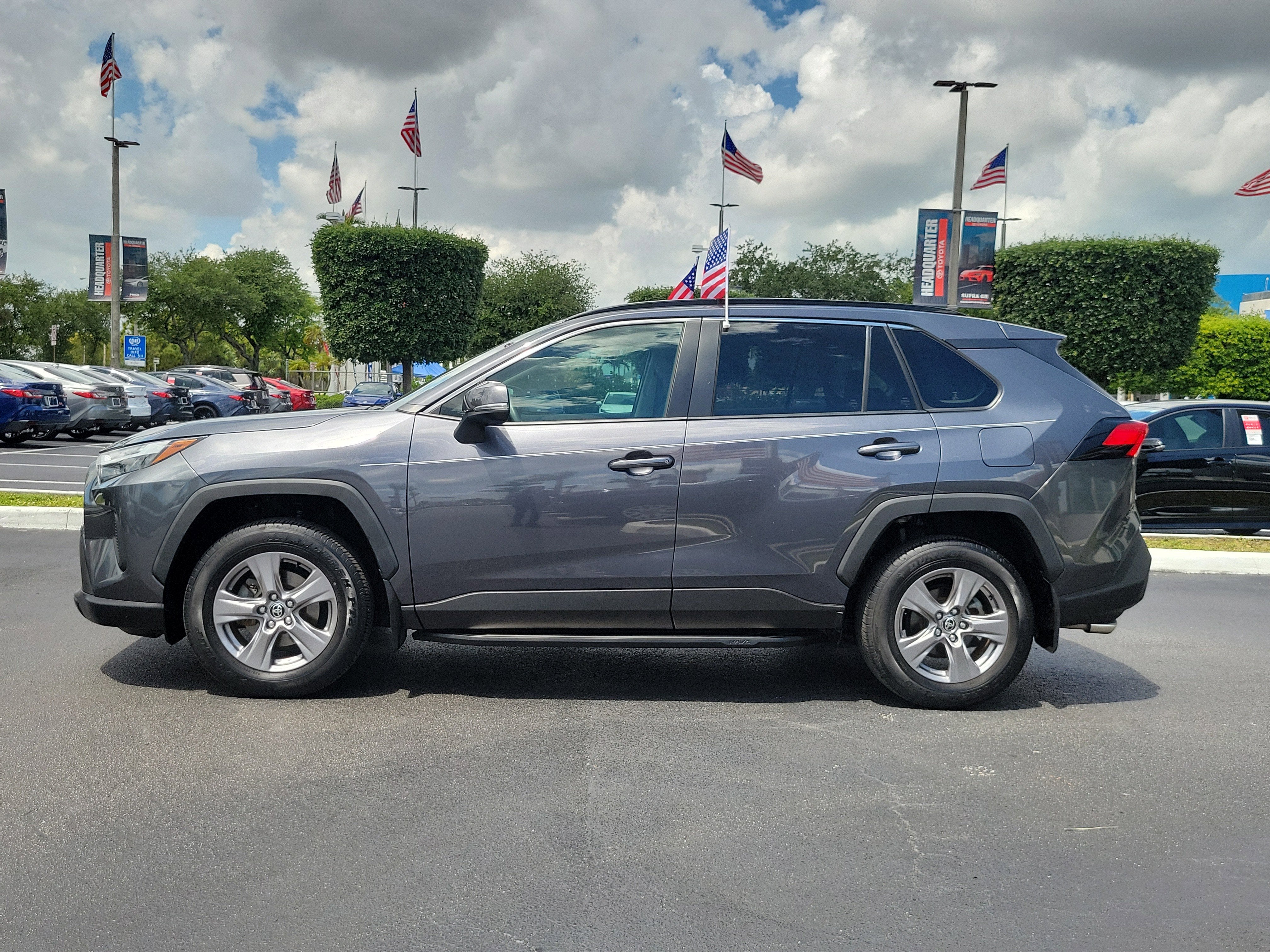 2023 Toyota RAV4 XLE