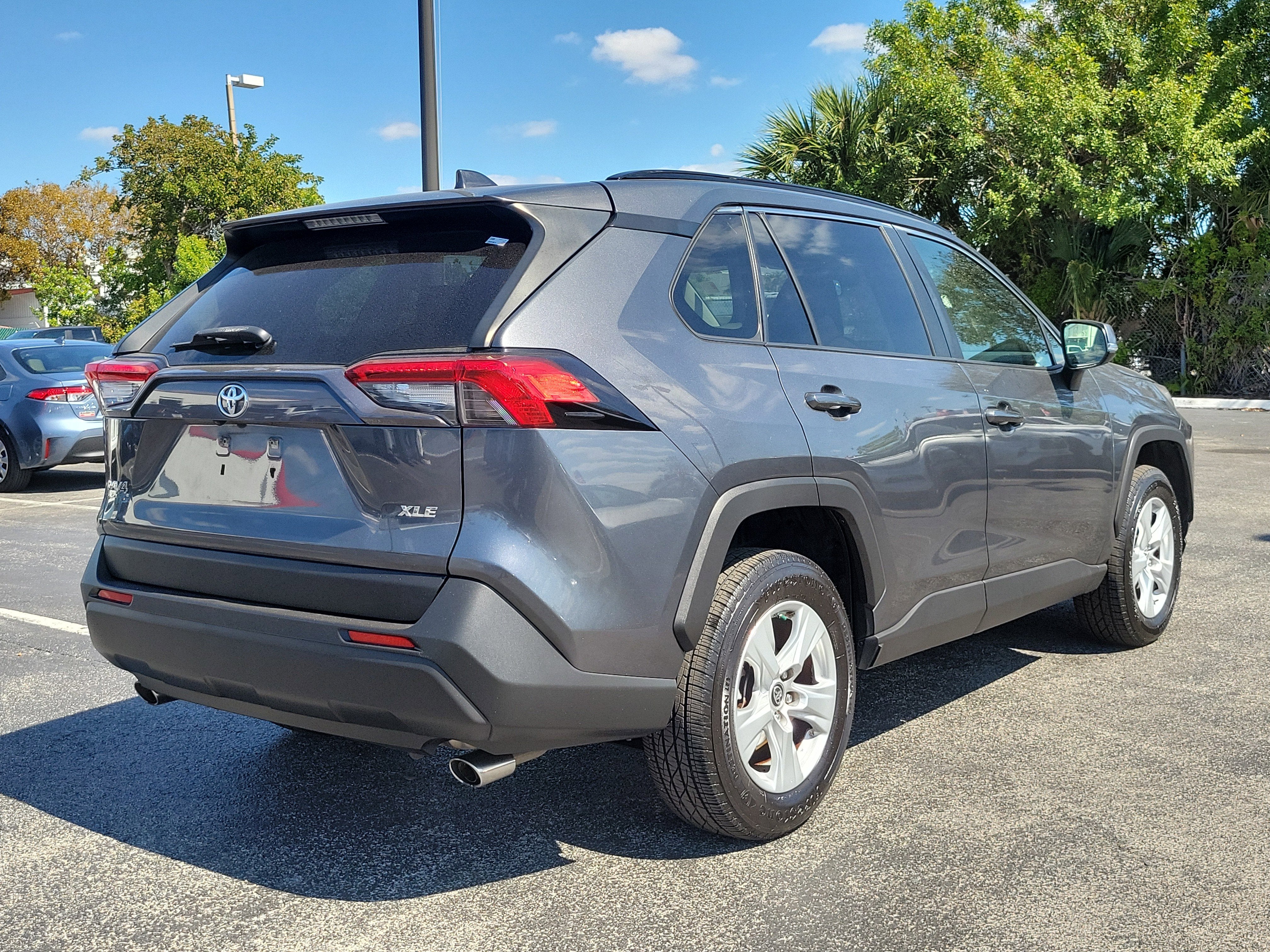 2019 Toyota RAV4 XLE