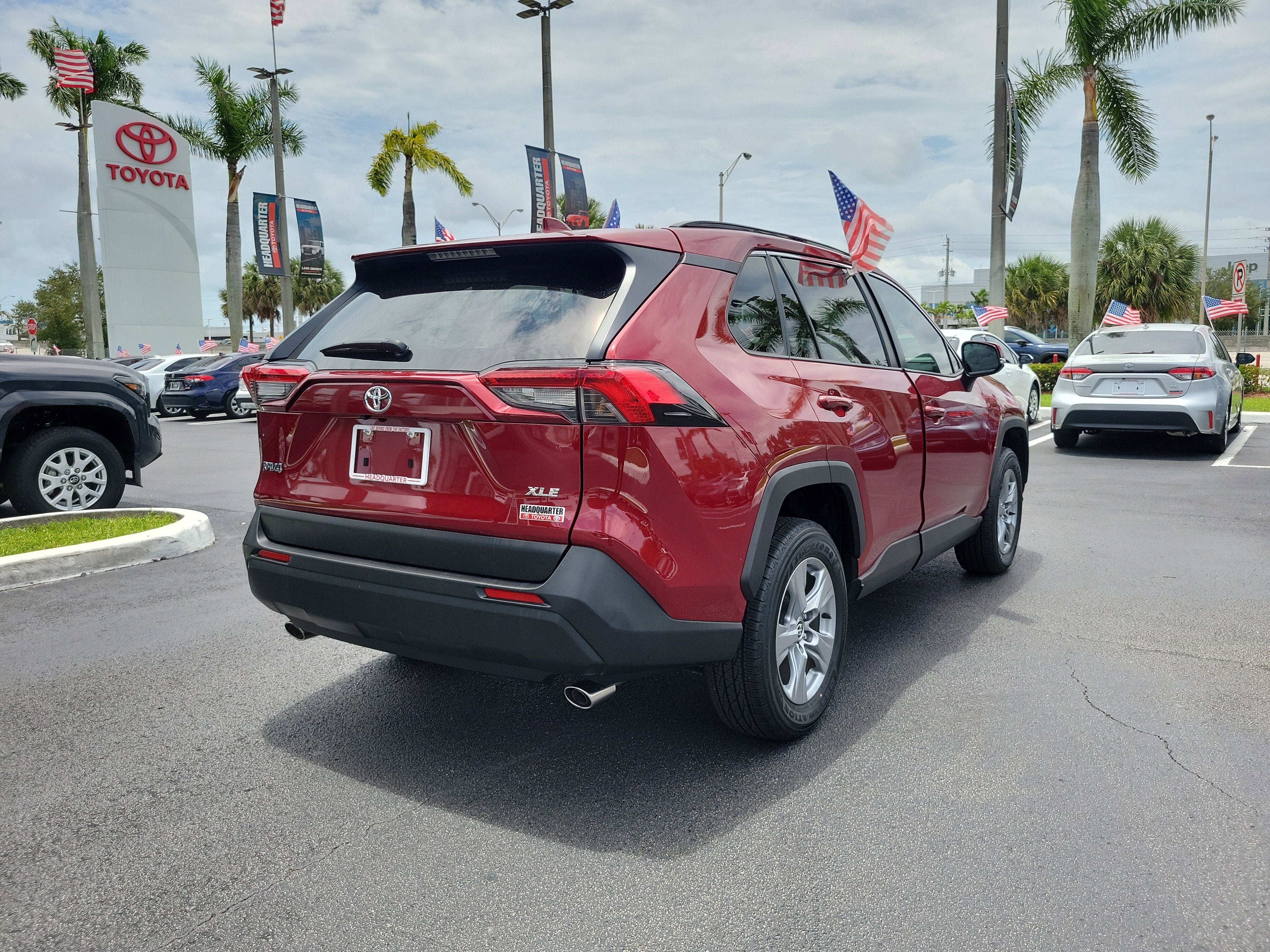 2025 Toyota RAV4 XLE