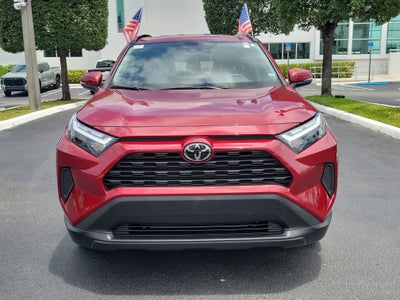 2025 Toyota RAV4 XLE