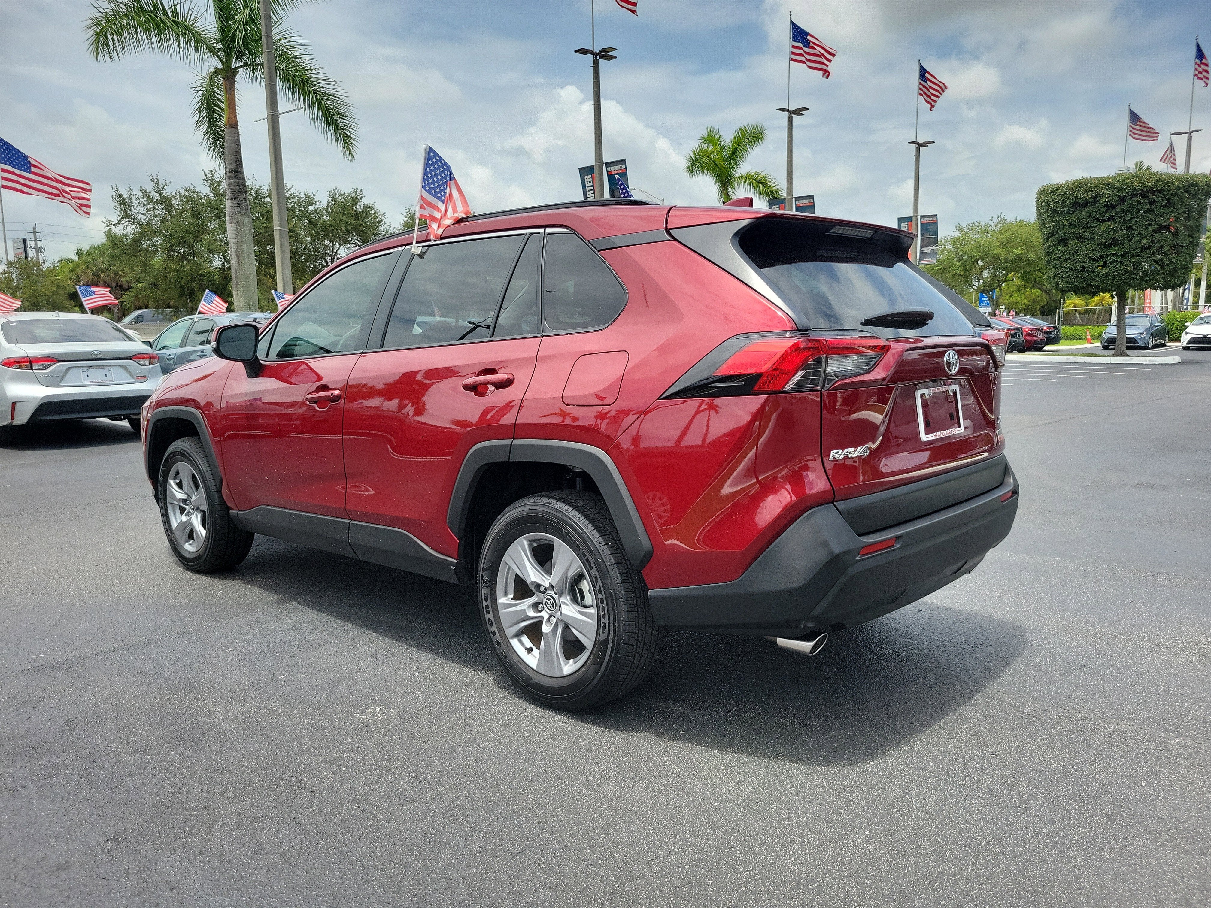 2025 Toyota RAV4 XLE