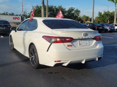 2018 Toyota Camry SE