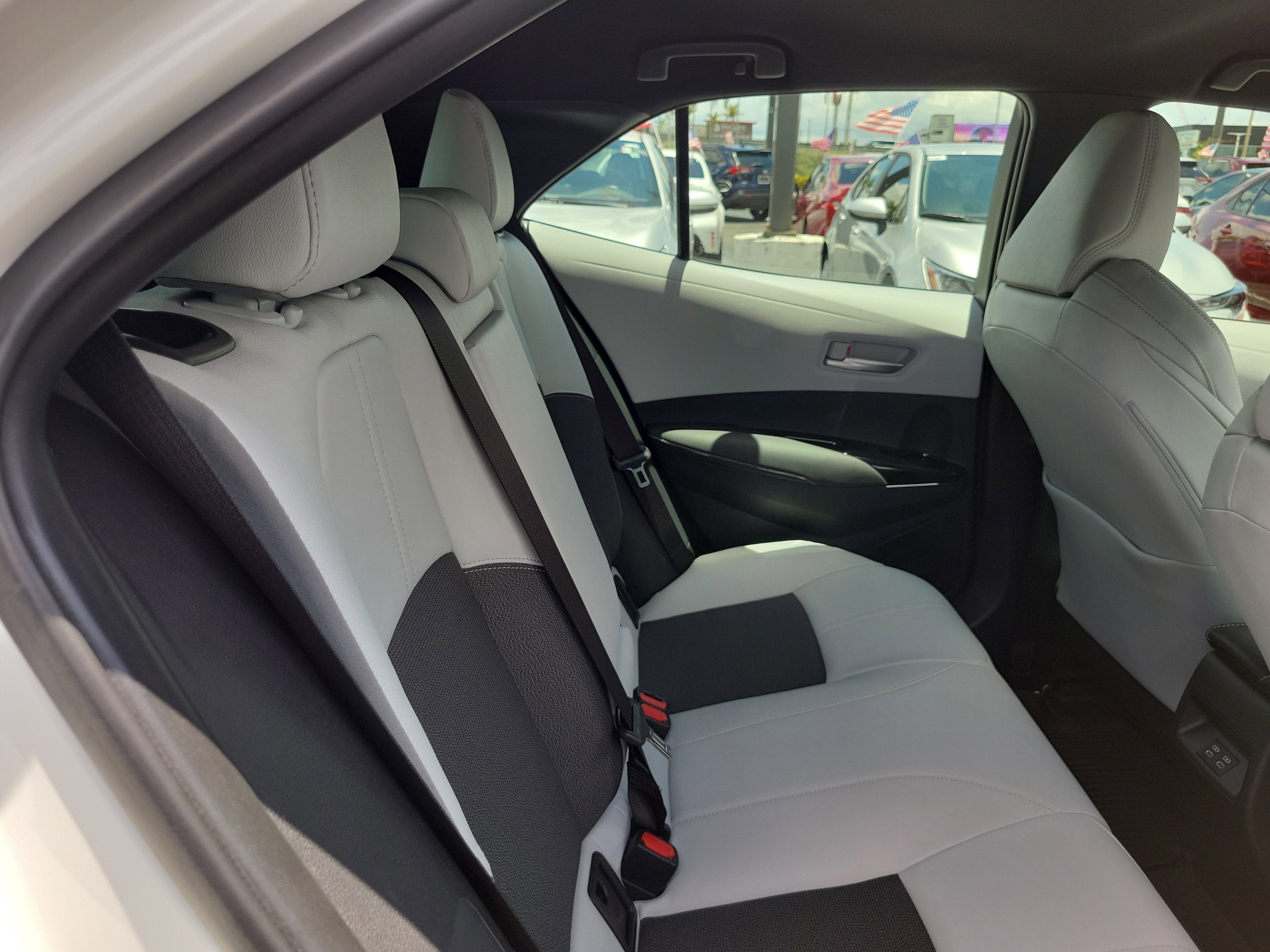 2025 Toyota Corolla Hatchback XSE