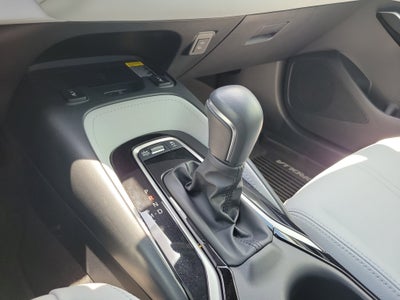2025 Toyota Corolla Hatchback XSE
