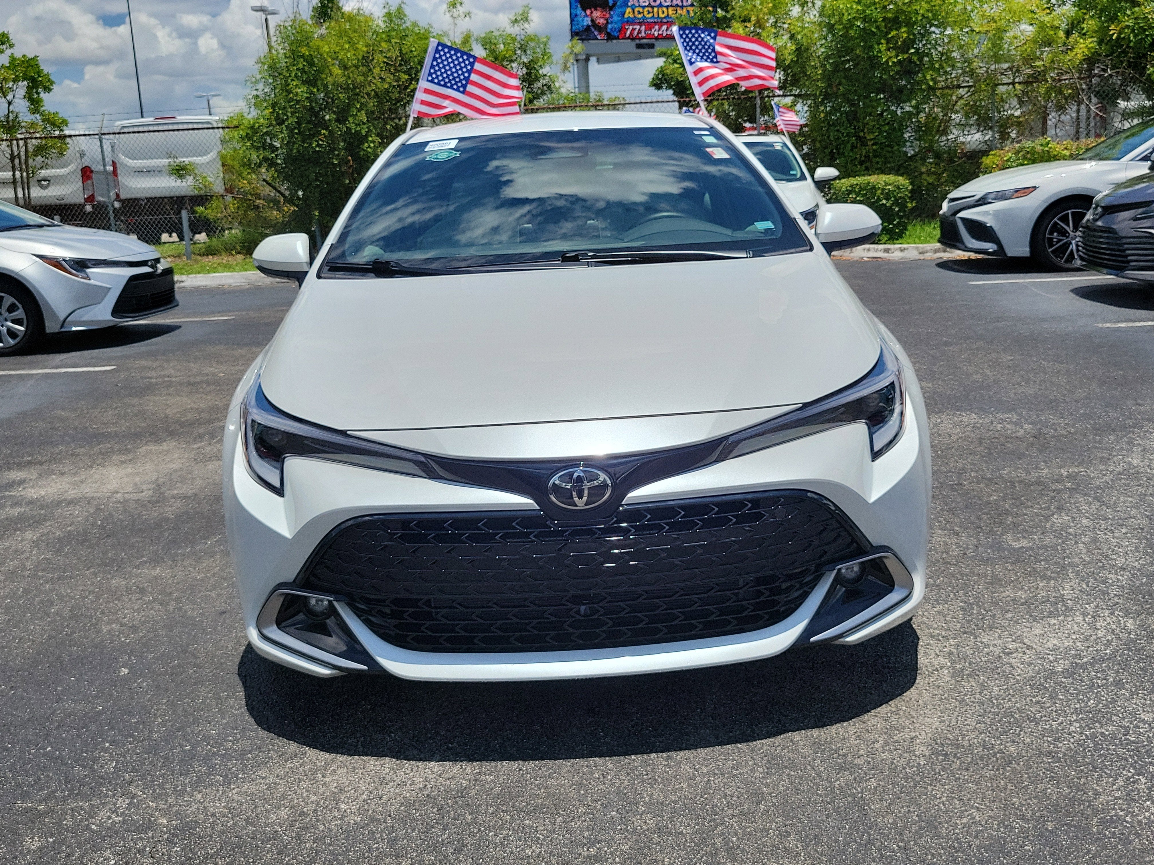 2025 Toyota Corolla Hatchback XSE