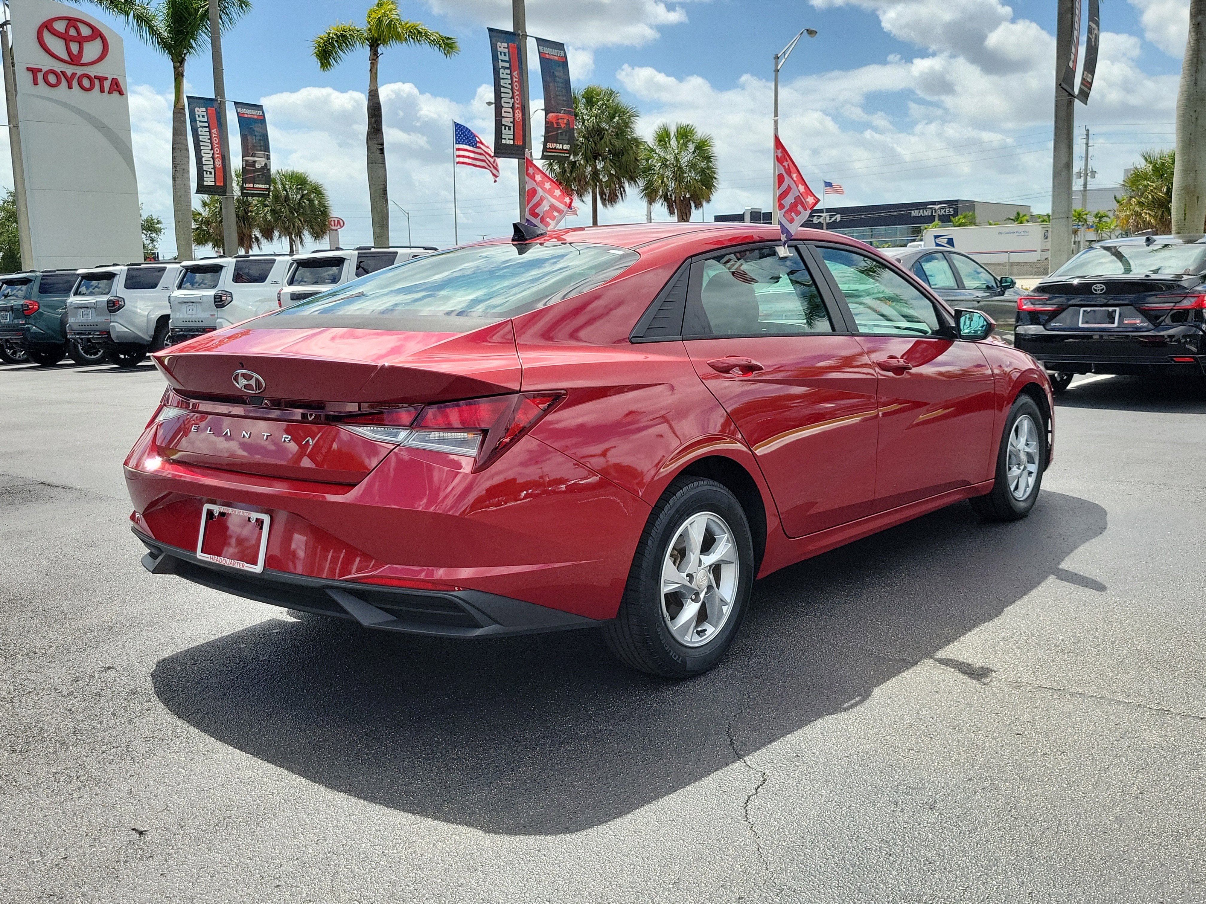 2021 Hyundai Elantra SE