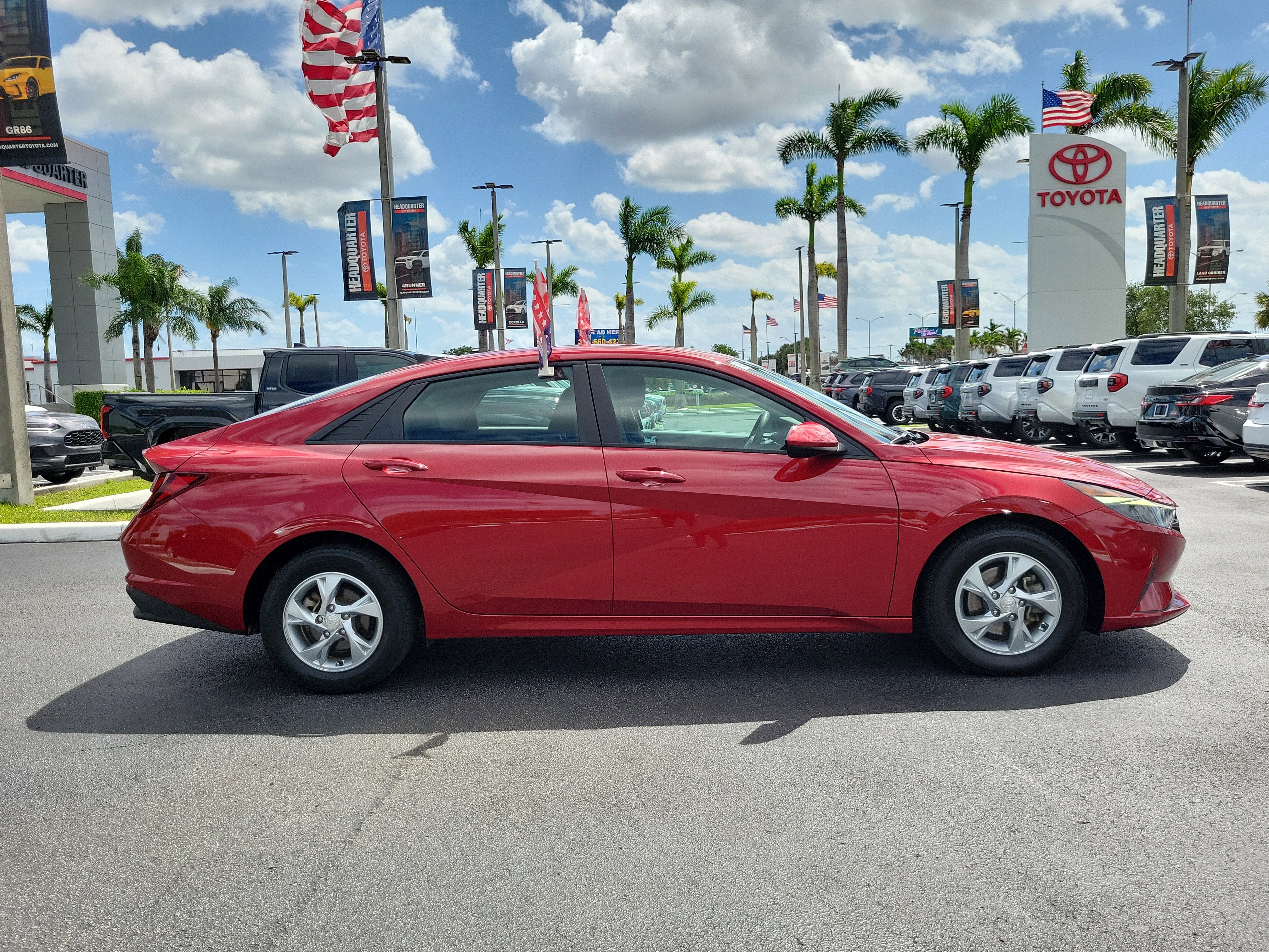 2021 Hyundai Elantra SE