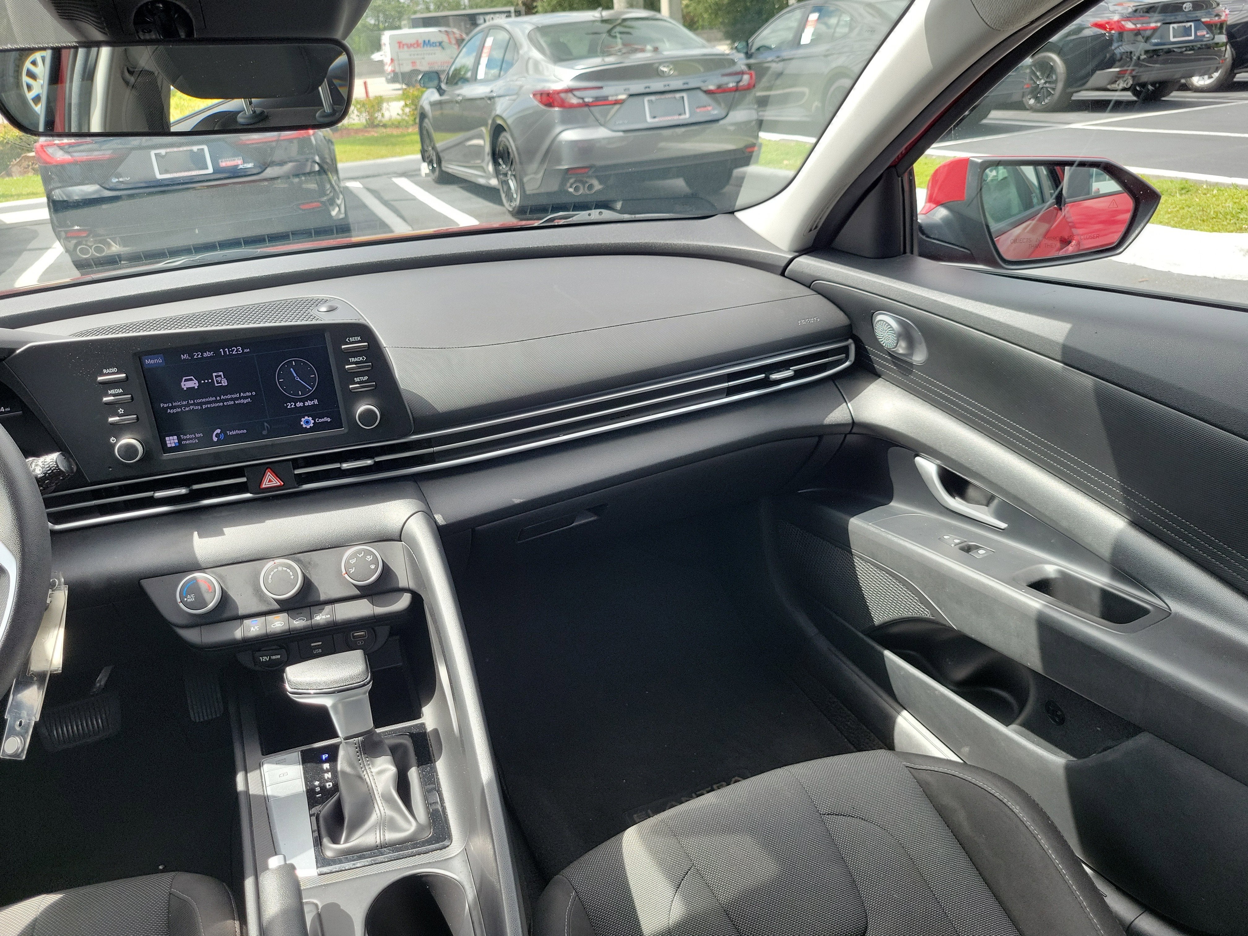 2021 Hyundai Elantra SE