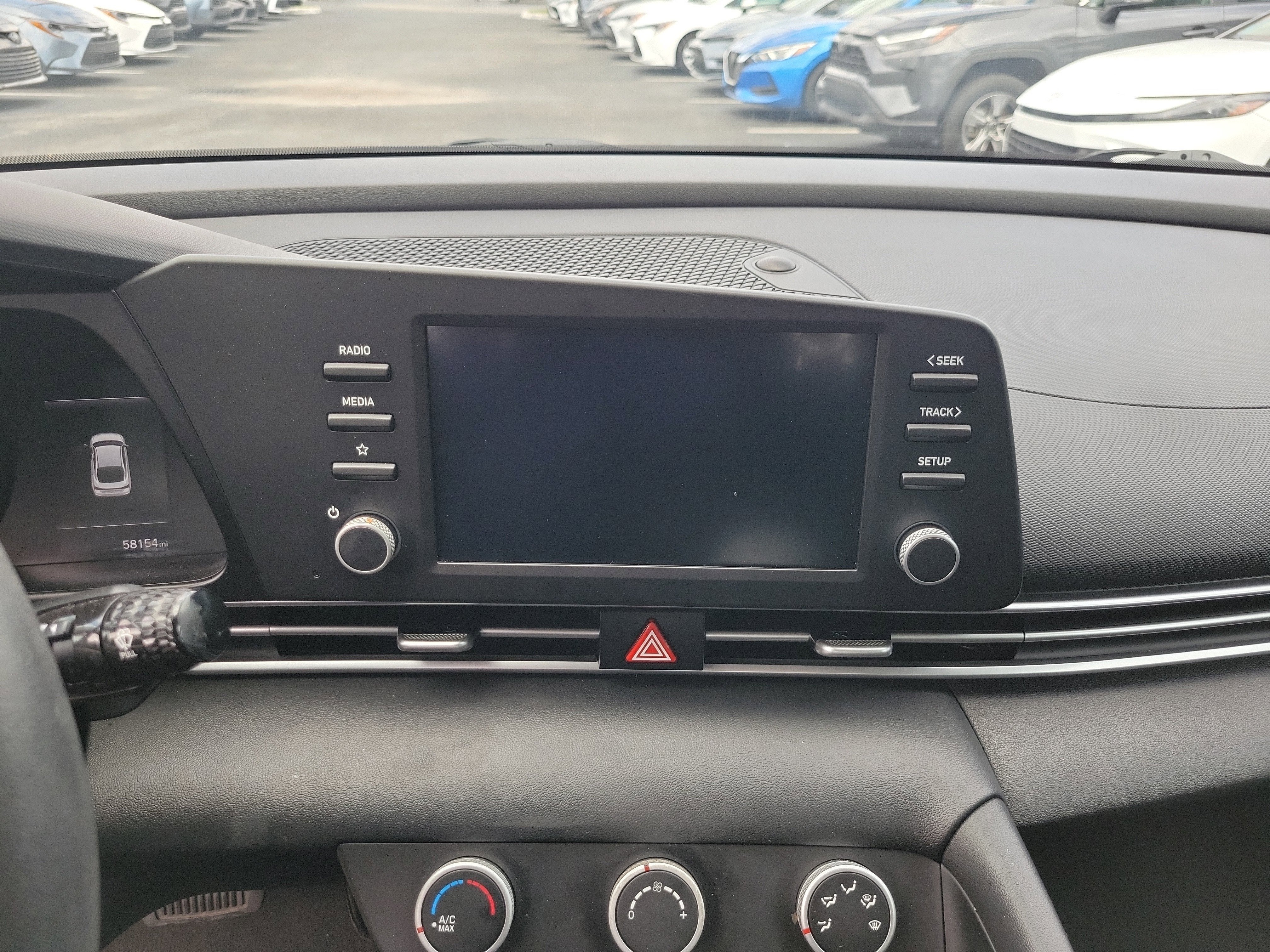 2021 Hyundai Elantra SE