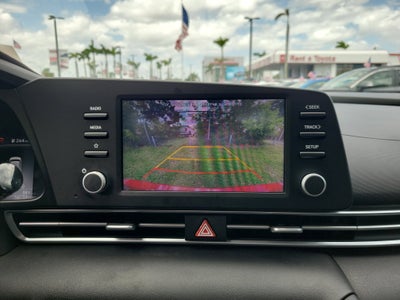 2021 Hyundai Elantra SE