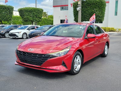 2021 Hyundai Elantra SE