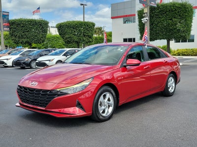 2021 Hyundai Elantra SE