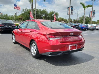 2021 Hyundai Elantra SE