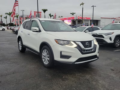 2020 Nissan Rogue SV